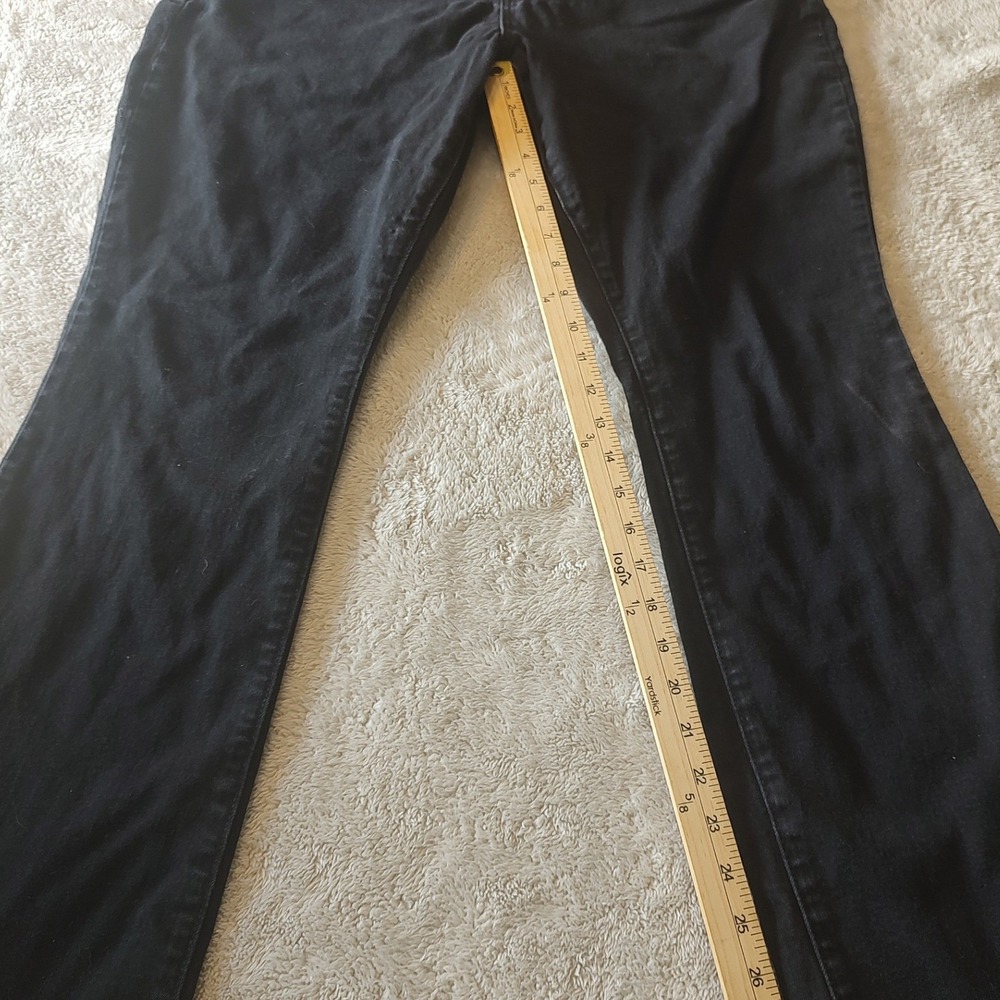 Old Navy Kicker Boot-Cut Jeans Womens 18 Black Mid-Rise Denim Pants